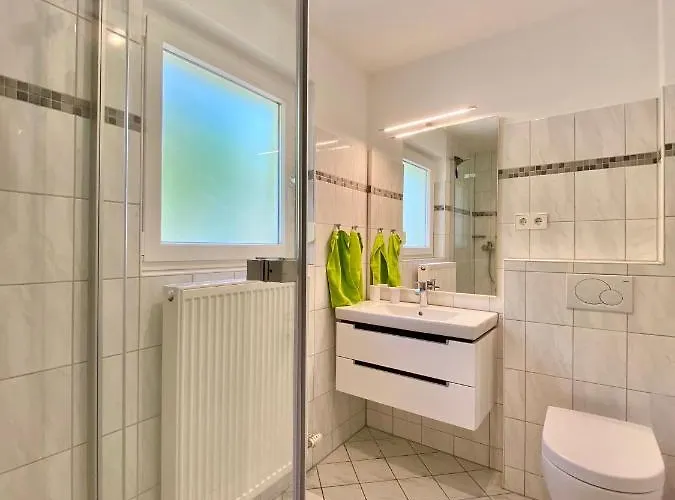 Adoris Im Lotzbeckpark Am 